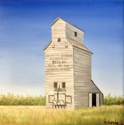 Grain elevator in Beulah